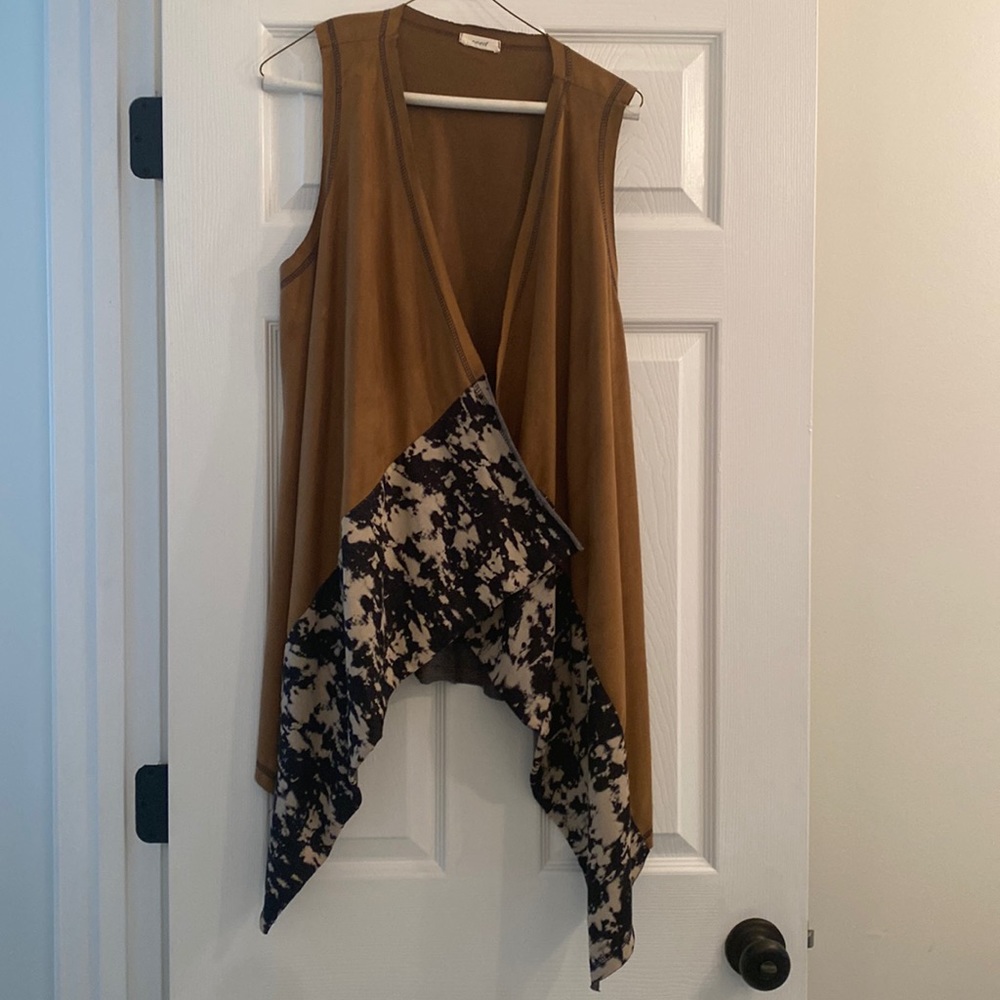 Oddy animal print vest